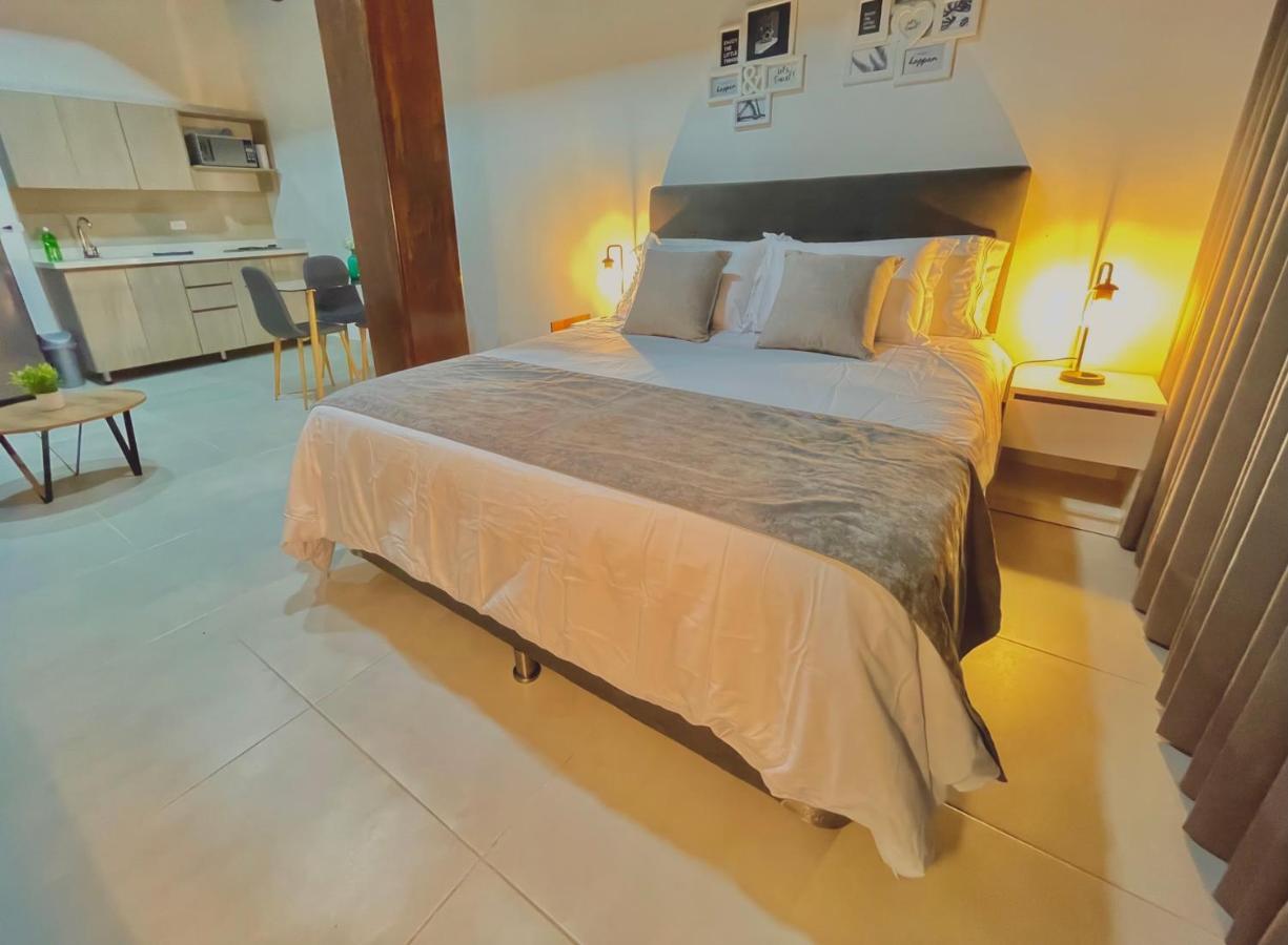 Apartamento En Laurels Медельин Экстерьер фото
